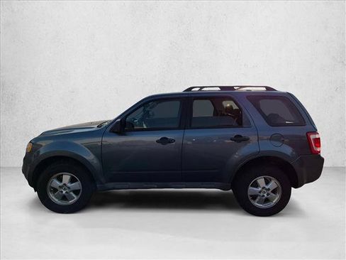Used 2012 Ford Escape XLS AWD/4WD image 8