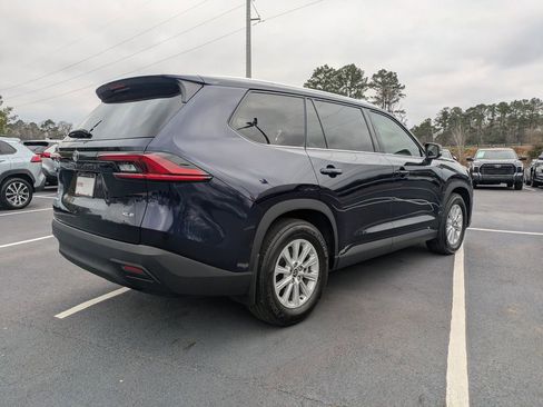 Certified 2025 Toyota Grand Highlander AWD Hybrid image 4