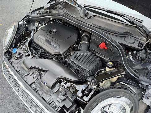 Used 2020 MINI Cooper Clubman S image 33