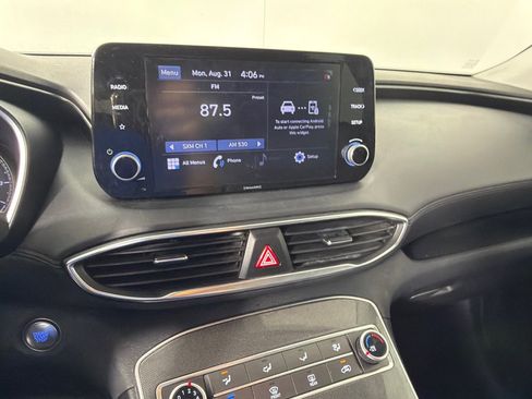 Used 2021 Hyundai Santa Fe SEL FWD image 16