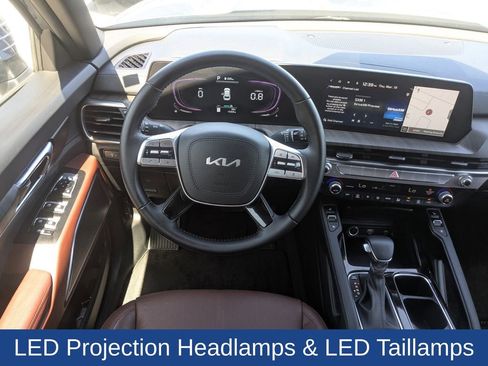 Used 2024 Kia Telluride EX w/ EX Captain's Chair Package image 20