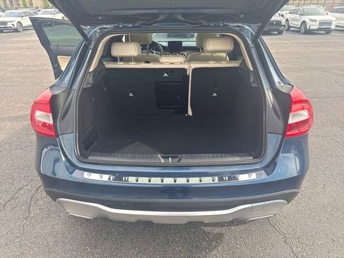 Used 2019 Mercedes-Benz GLA 250 4MATIC image 24