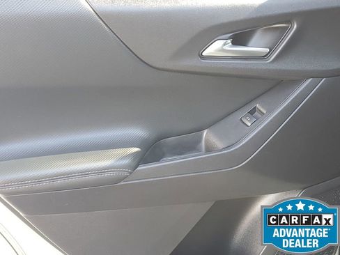 Used 2025 Chevrolet Equinox LT w/ Convenience Package II image 44