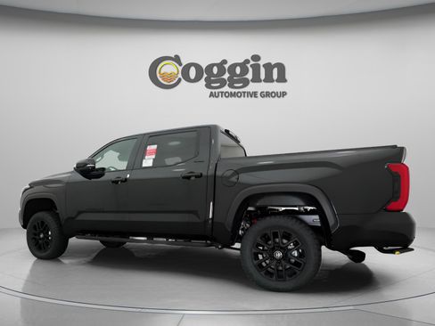 New 2026 Toyota Tundra Limited AWD/4WD image 8