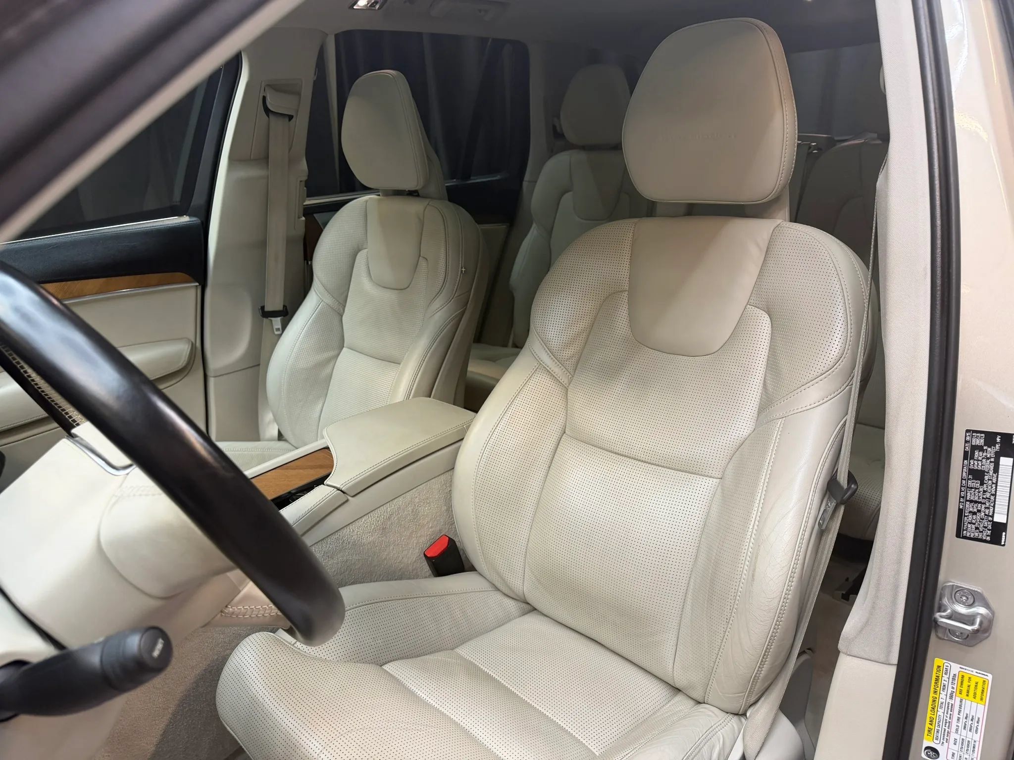Used 2016 Volvo XC90 T6 Inscription AWD/4WD image 12