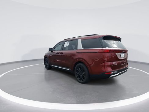 Used 2024 Kia Carnival SX Prestige FWD image 6