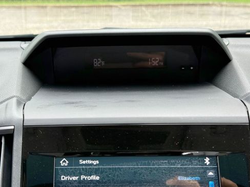 Used 2019 Subaru Crosstrek 2.0i Premium w/ Moonroof Package AWD/4WD image 27