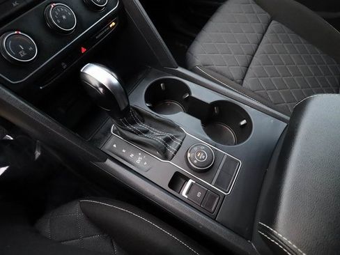 Used 2021 Volkswagen Atlas S image 46