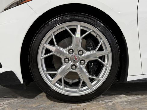 Used 2024 Chevrolet Corvette Stingray Premium Cpe w/ Stealth Interior Trim Package RWD image 22