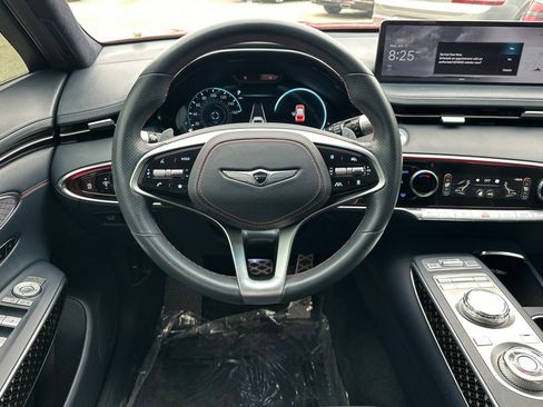 Used 2022 Genesis GV70 3.5T Sport w/ Sport Prestige Package AWD/4WD image 17
