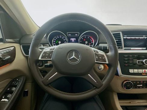 Used 2014 Mercedes-Benz ML 350 4MATIC image 11