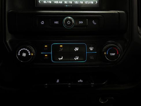 Used 2019 Chevrolet Silverado 2500 W/T AWD/4WD image 4
