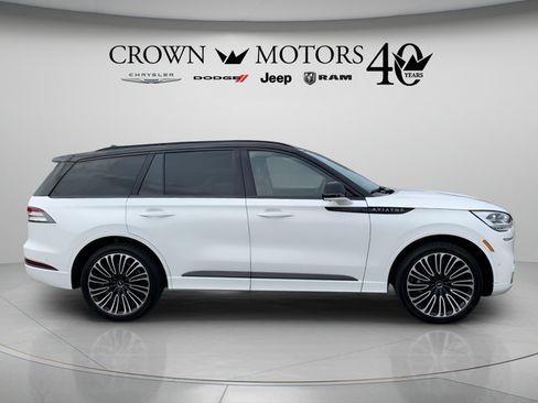Used 2023 Lincoln Aviator Black Label w/ Dynamic Handling Package AWD/4WD image 4