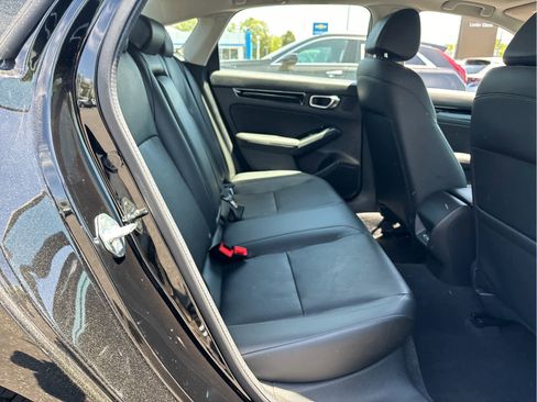 Used 2024 Honda Civic Touring image 23