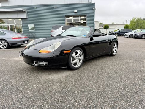 Used 2001 Porsche Boxster RWD image 3