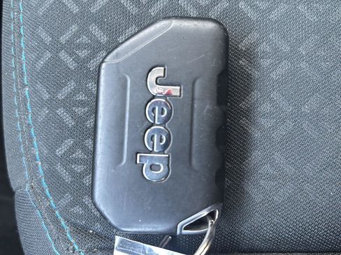 Used 2021 Jeep Wrangler Unlimited Sport AWD/4WD image 42