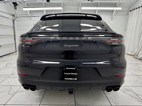Used 2022 Porsche Cayenne Platinum Edition AWD/4WD image 13