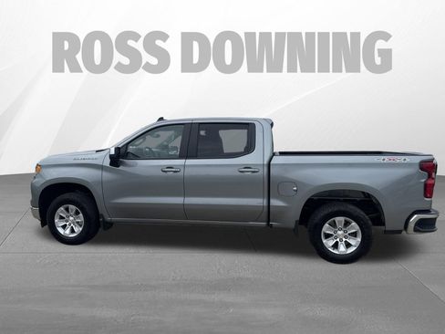 Used 2025 Chevrolet Silverado 1500 LT AWD/4WD image 3