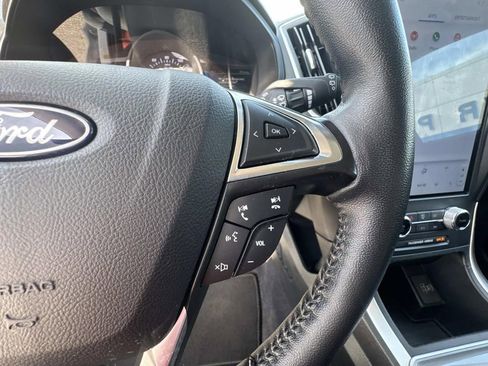 Used 2024 Ford Edge SEL image 23