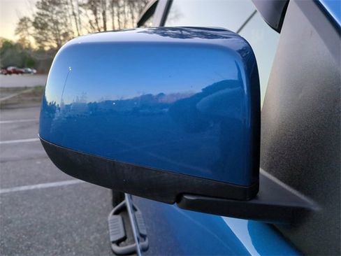 Used 2022 Chevrolet Colorado LT w/ Trail Boss Package image 12