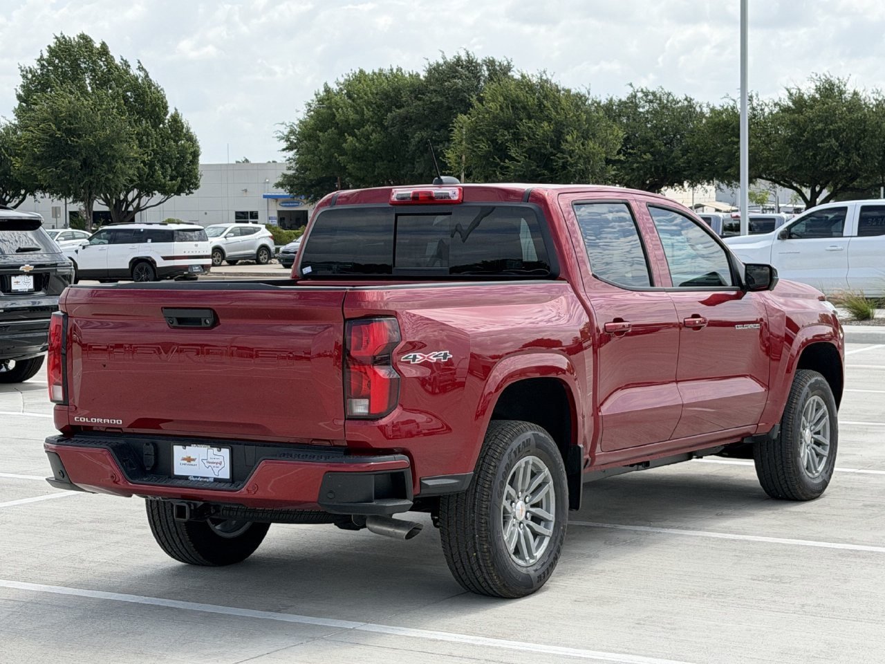 New 2026 Chevrolet Colorado LT w/ LT Convenience Package AWD/4WD image 4