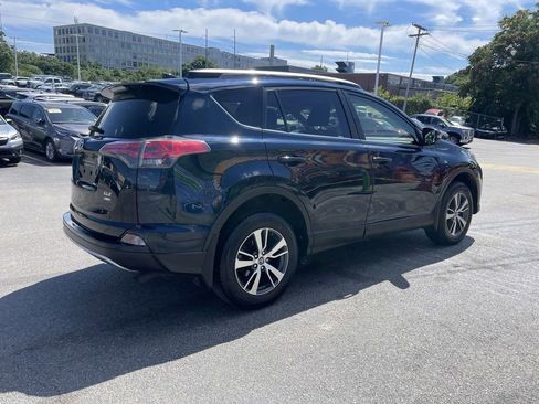 Used 2017 Toyota RAV4 XLE image 8