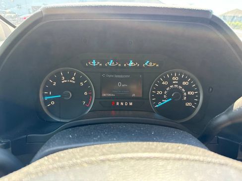 Used 2018 Ford F150 XLT w/ Equipment Group 302A Luxury AWD/4WD image 15