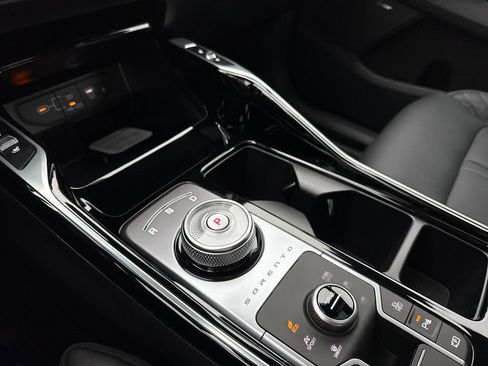 New 2026 Kia Sorento SX Prestige image 32