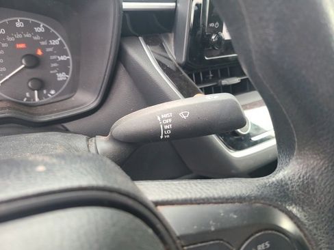 Used 2024 Toyota Corolla LE image 23