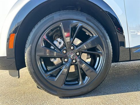 Used 2025 Buick Envision Sport Touring image 12