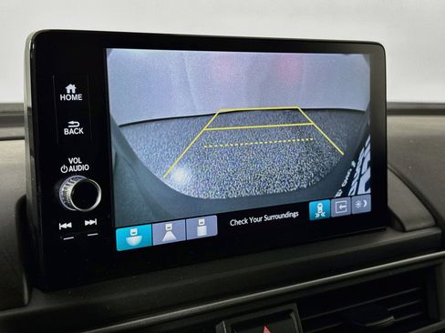 Certified 2024 Honda Pilot Touring image 14