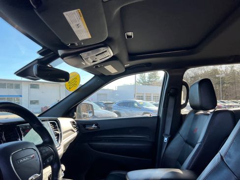 Used 2024 Dodge Durango GT image 12