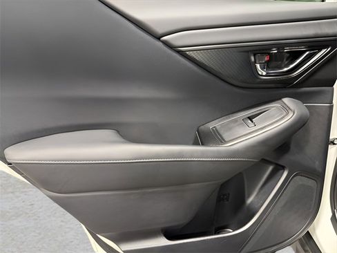 Used 2023 Subaru Outback Premium image 28