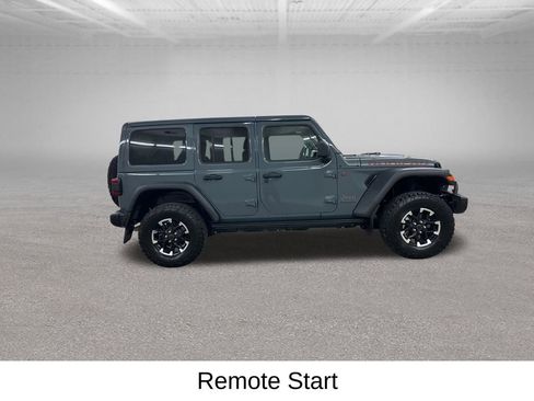 Used 2025 Jeep Wrangler Unlimited Rubicon w/ Safety Group AWD/4WD image 14