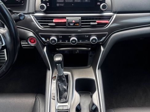 Used 2020 Honda Accord Sport image 15