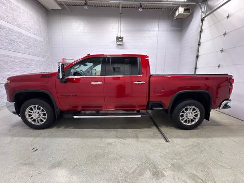 Used 2024 Chevrolet Silverado 3500 LTZ w/ LTZ Premium Package AWD/4WD image 8