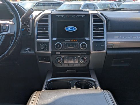 Used 2017 Ford F350 Platinum w/ Platinum Ultimate Package AWD/4WD image 11