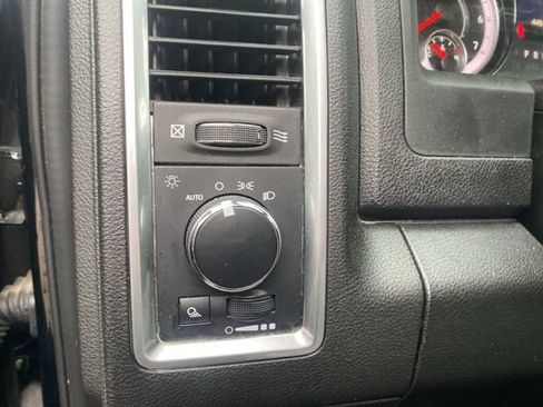 Used 2024 RAM 1500 Classic SLT AWD/4WD image 14