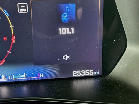 Used 2024 Chevrolet Colorado LT w/ LT Convenience Package II RWD image 19