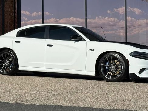 Used 2021 Dodge Charger Scat Pack RWD image 16