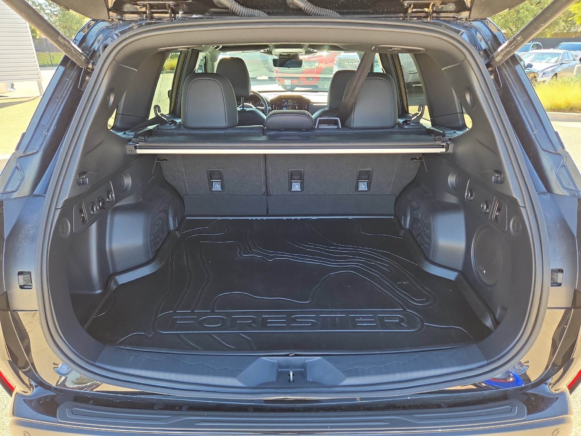 Used 2026 Subaru Forester Touring AWD/4WD image 12
