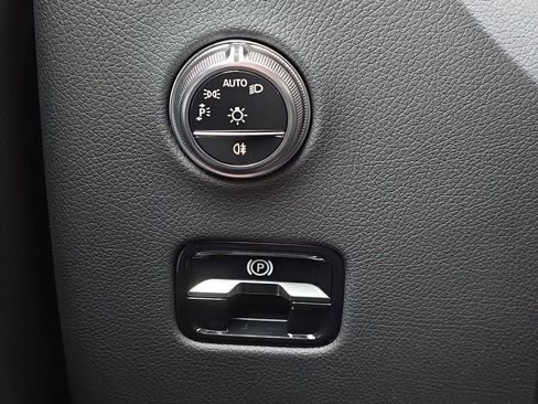 New 2026 Mercedes-Benz GLC 300 4MATIC image 23