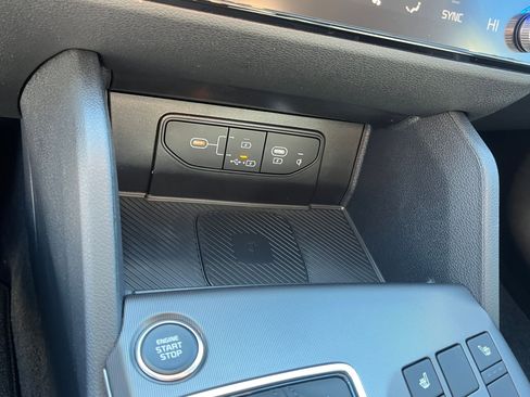 New 2026 Kia Sportage SX image 24