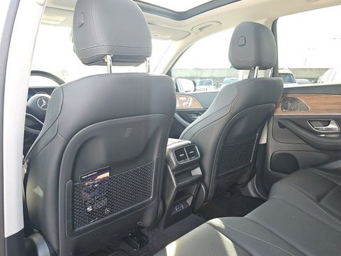 Certified 2025 Mercedes-Benz GLE 350 4MATIC image 11