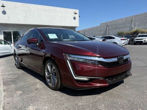 Used 2018 Honda Clarity Plug-In Hybrid image 1