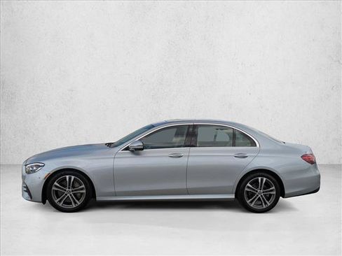 Used 2021 Mercedes-Benz E 350 Sedan image 9