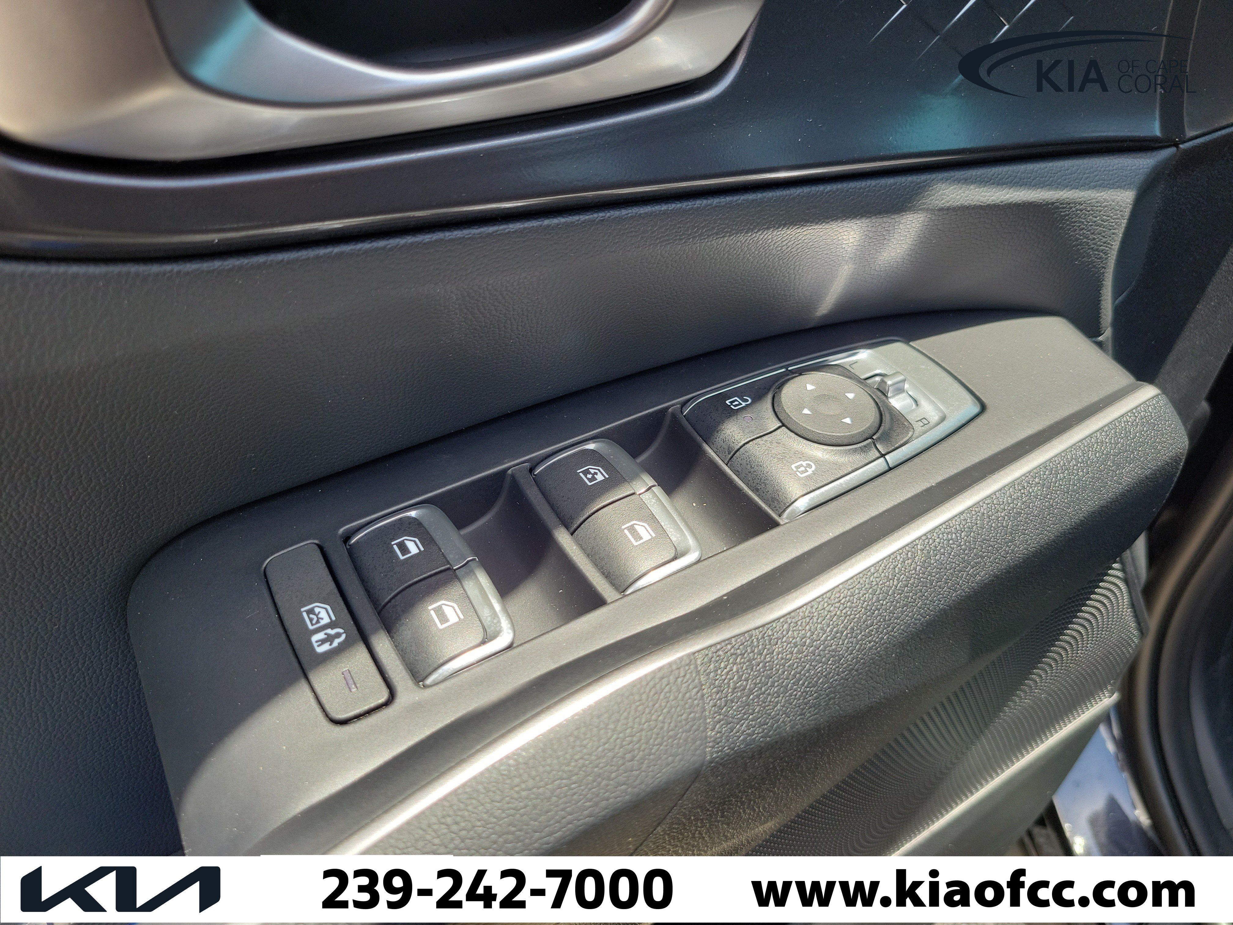 New 2026 Kia Sorento LX FWD image 20