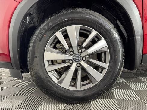 Used 2022 Nissan Pathfinder SL AWD/4WD image 48