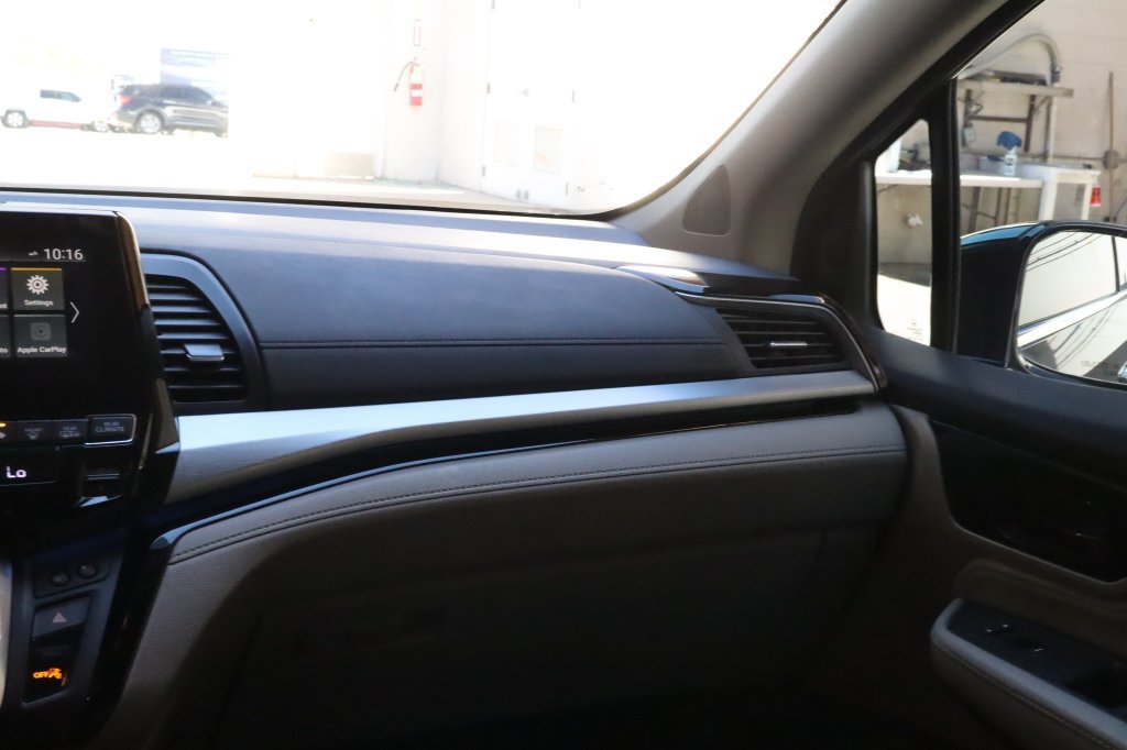 Used 2018 Honda Odyssey Elite image 31