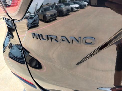 Used 2024 Nissan Murano SV w/ SV Midnight Edition Package AWD/4WD image 10